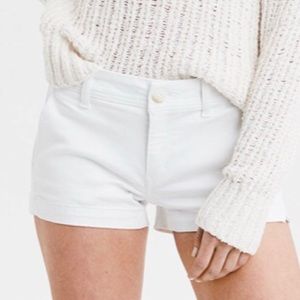 🌺White American Eagle Shorts